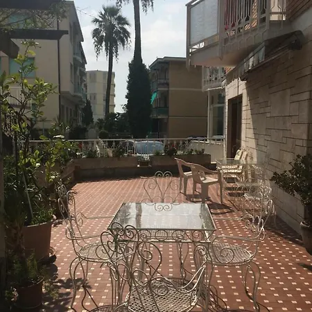 Residenza Colombia Apartamento *